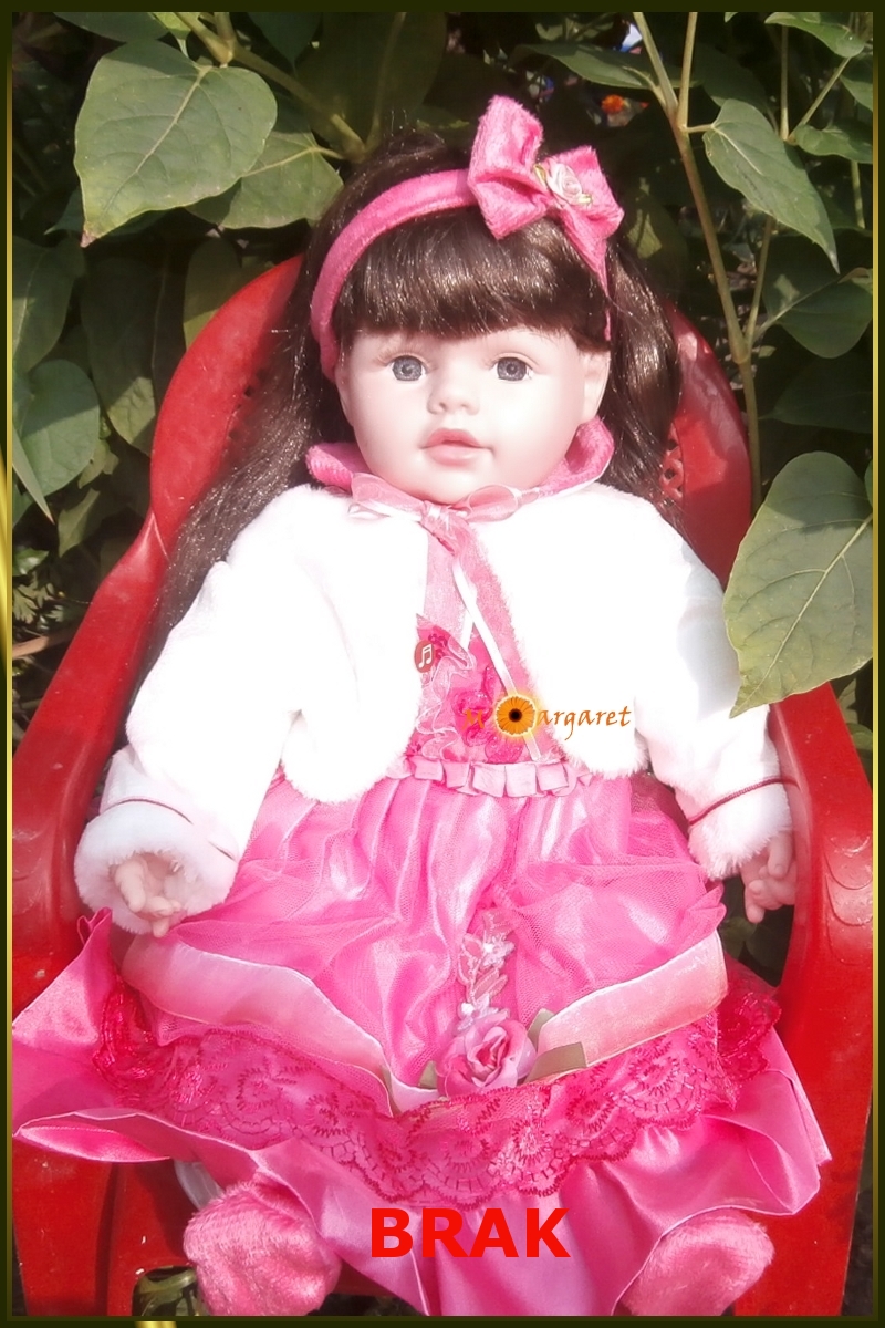 Lalka 60 cm w różowej sukience tiulowej
